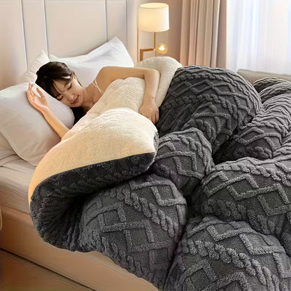 Luxury Plush Comforter – Thick, Warm & Ultra Soft