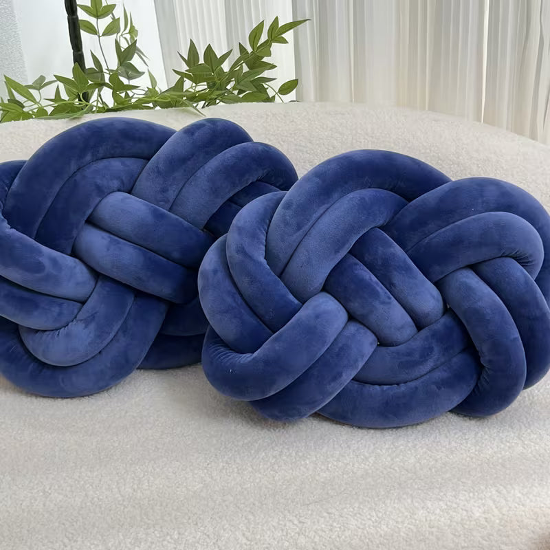 2-Piece Geometric Decorative Throw Pillow Set – Soft Plush Washable Accent Pillows for Home Décor