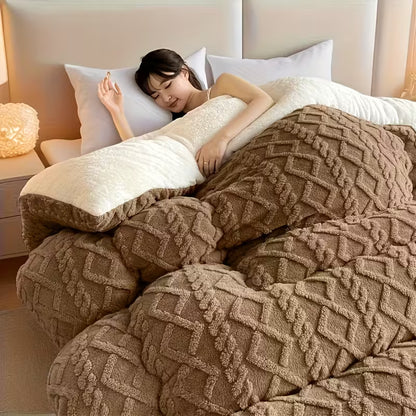 Luxury Plush Comforter – Thick, Warm & Ultra Soft
