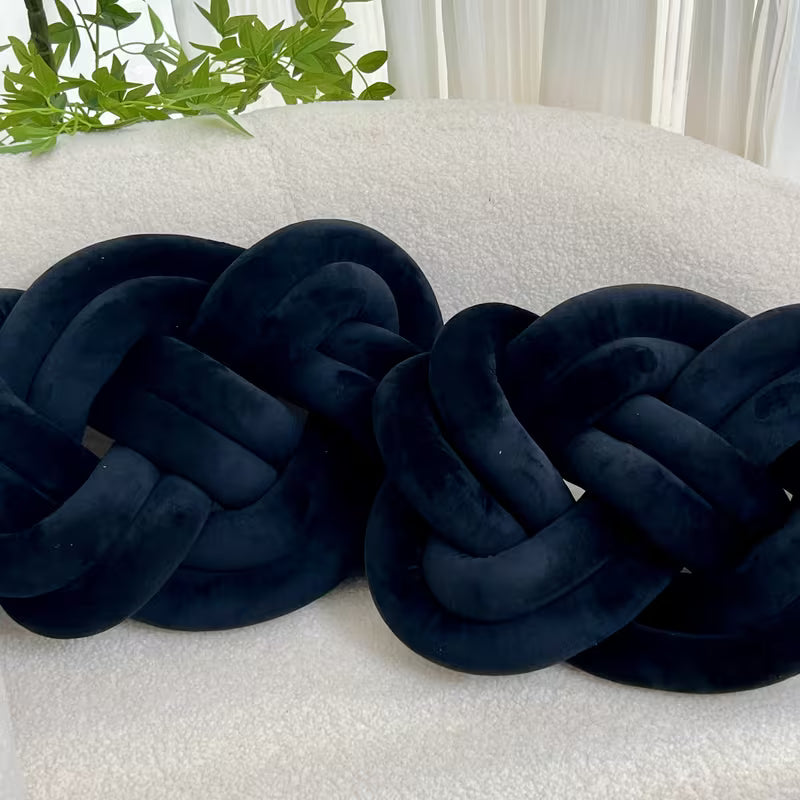 2-Piece Geometric Decorative Throw Pillow Set – Soft Plush Washable Accent Pillows for Home Décor