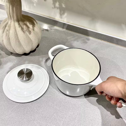 1.75 Qt Enamel Saucepan with Lid