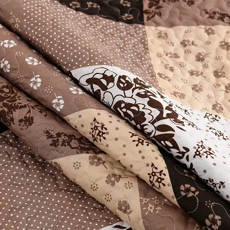 3-Piece Quilted Bedspread Set with Matching Pillow Shams