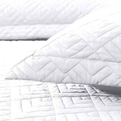 Quilt Set Queen Size Summer Squares Pattern White Bedspread